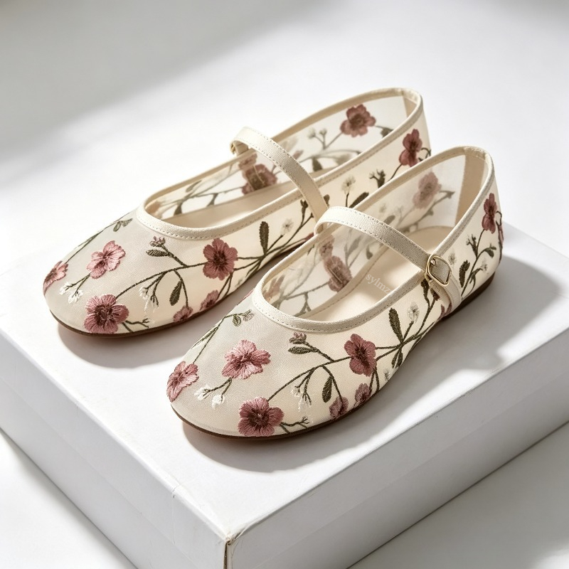 Sandal Merek Sejuk Wanita Flat - Ethnic Fashion Brand ulasan dan harga